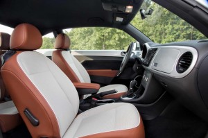 2015 Volkswagen Beetle Classic 2