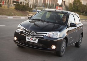 toyota-etios-hatch-platinum-1-620x434