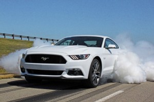Mustang-Arrancada