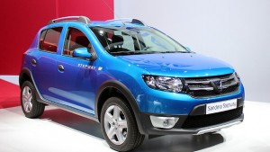 NOVO SANDERO STEPWAY 2015 3
