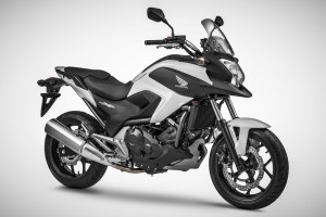 Honda NC 750X 3_4 frente-03c