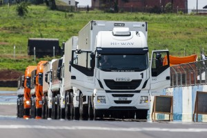 Iveco Hi-Way_CrÃ©dito SÃ©rgio Sanderson