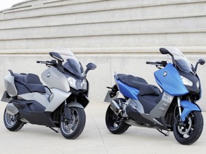 Maxi-scooter BMW C 650 GT chega ao Brasil3