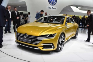 Volkswagen Sport Coupe Concept GTE at 2015 Geneva Motor Show