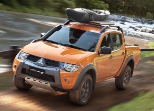 L200 Triton Savana Off 2015 3