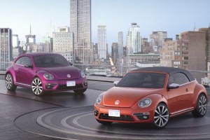 beetle-pink-color-edition-and-beetle-convertible-surfer-front