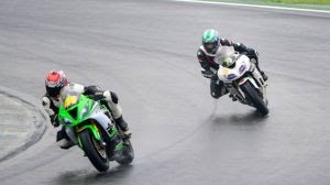 Clinica de aperfeiçoamento MotoSchool