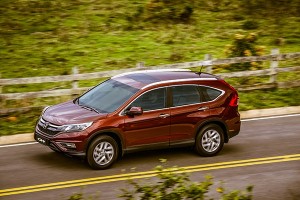 Honda CR-V chega renovado em sua linha 2015 3