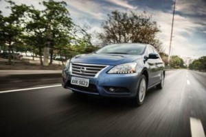 Nissan inicia vendas da linha 2016 do Sentra