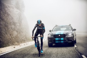 Jag_F-PACE_TdF_Team_Sky_Image_010715_03