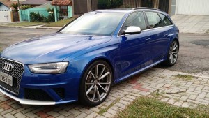 Audi RS4 Avant 2015 2 (1)