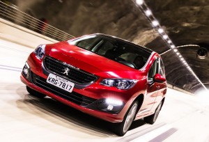 Foto Legenda 02 coluna 4515 - Peugeot 308