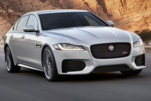 2016-Jaguar-XF-32-620x413