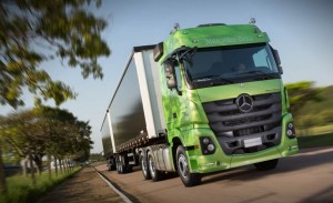 Caminhão Actros Mercedes-Benz