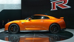 2017 Nissan GT-R 7