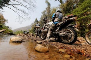 Equipe brasileira sobe para o sétimo lugar e inicia reta final do BMW Motorrad GS Trophy International 2016