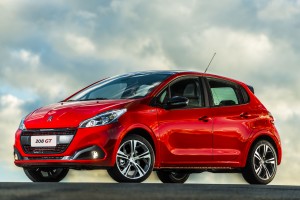 Foto Legenda 01 coluna 1516 - Peugeot 208GT