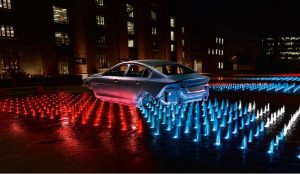 JAGUAR XE CELEBRA SEU PRIMEIRO ANO COM