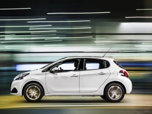 Peugeot-208-2017 (3)