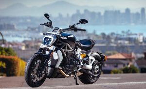2016-Ducati-XDiavel-beauty-2244
