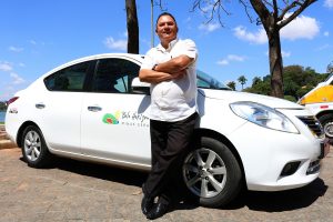 O Nissan Versa que deu nove voltas ao redor da Terra