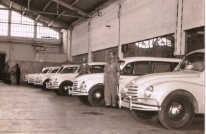 foto-legenda-01-coluna-4716-vemag_1956